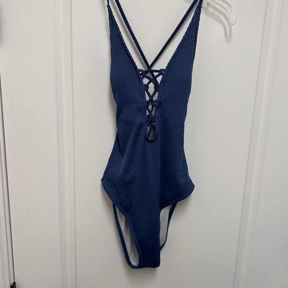 Cupshe navy one piece